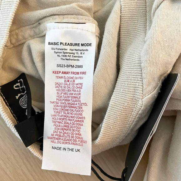 NWT Basic Pleasure Mode Hole Love Spell Tee Sz US 4, 6 - Picture 11 of 11